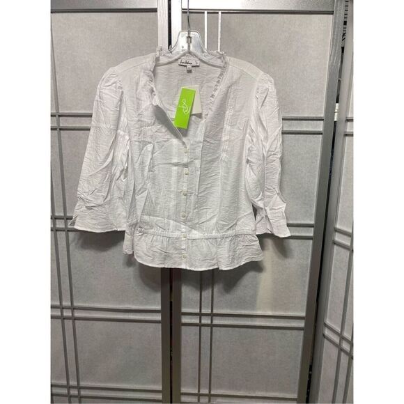 White color NWT women’s blouse. - Picture 2 of 8
